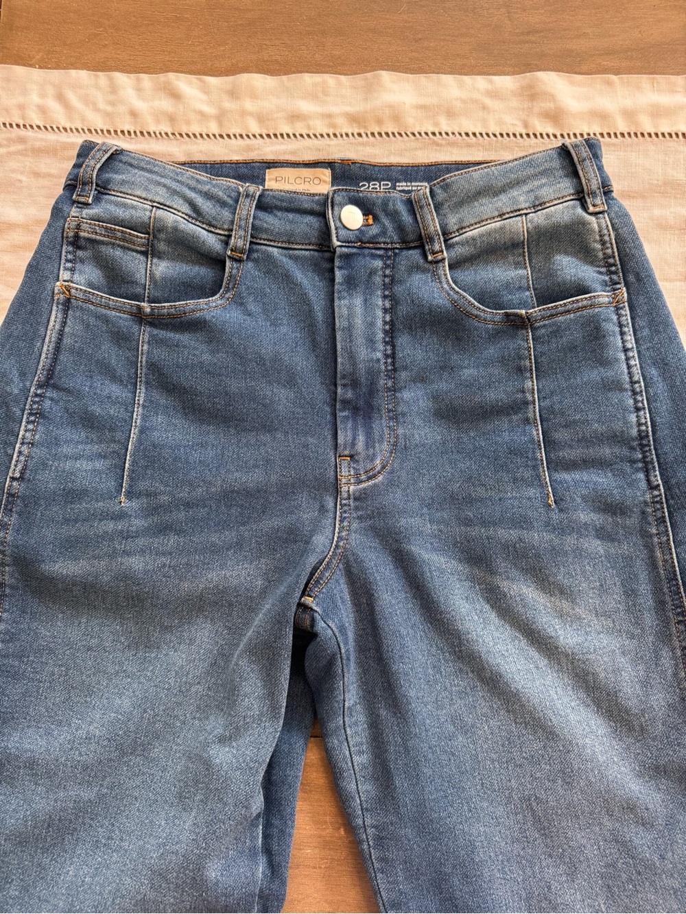 Anthropologie Pilcro The Kenna Mid-Rise Heritage Barrel Jeans Size 28 - Picture 8 of 16